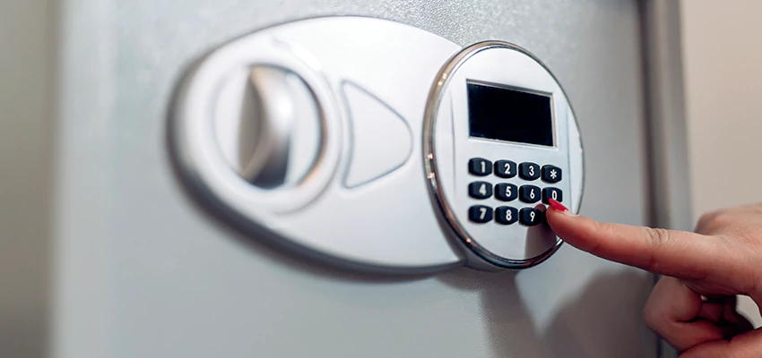 Jewelry Safe Cracking in Claremont, California