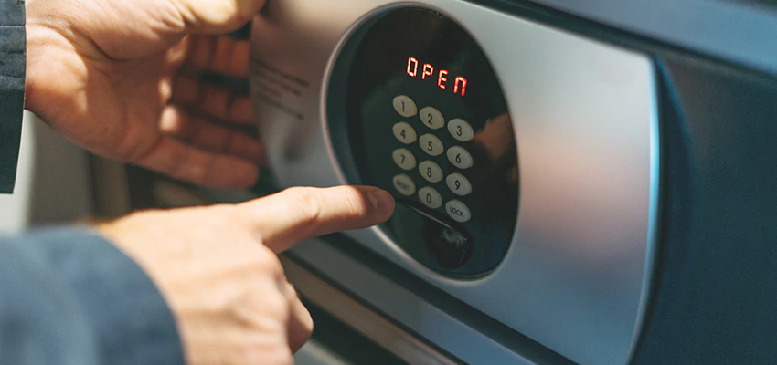 Cash Safe Openers in Claremont, California