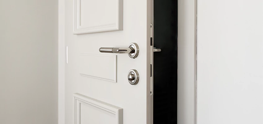 Folding Bathroom Door With Lock Solutions in Claremont, CA